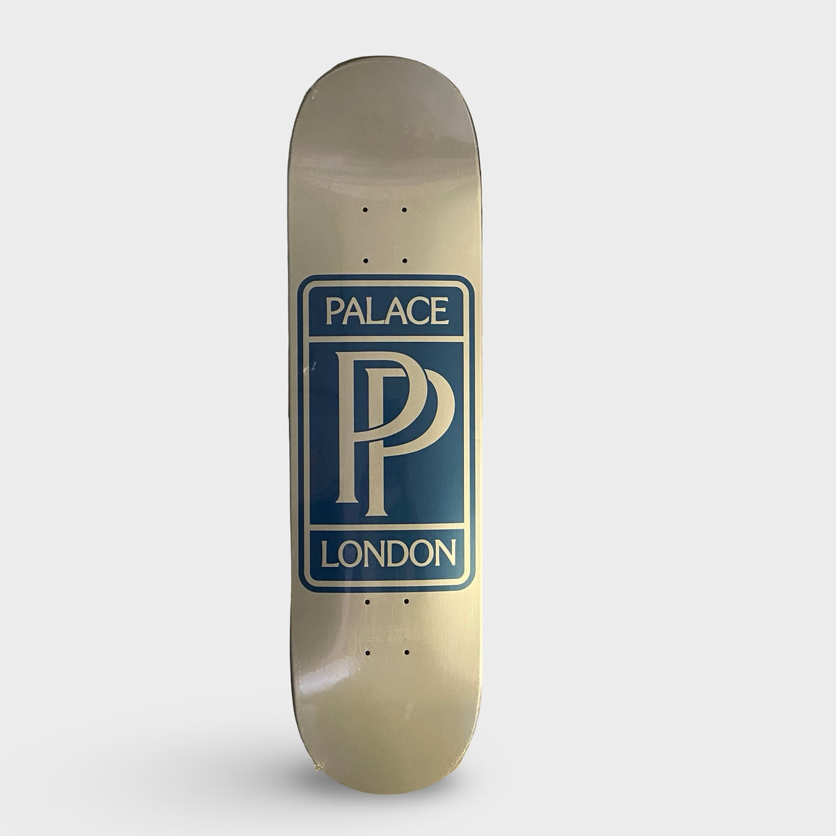 Palace 8.25