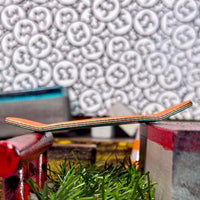 The Deck - Mold Five (M5) - Krudco. Skateshop