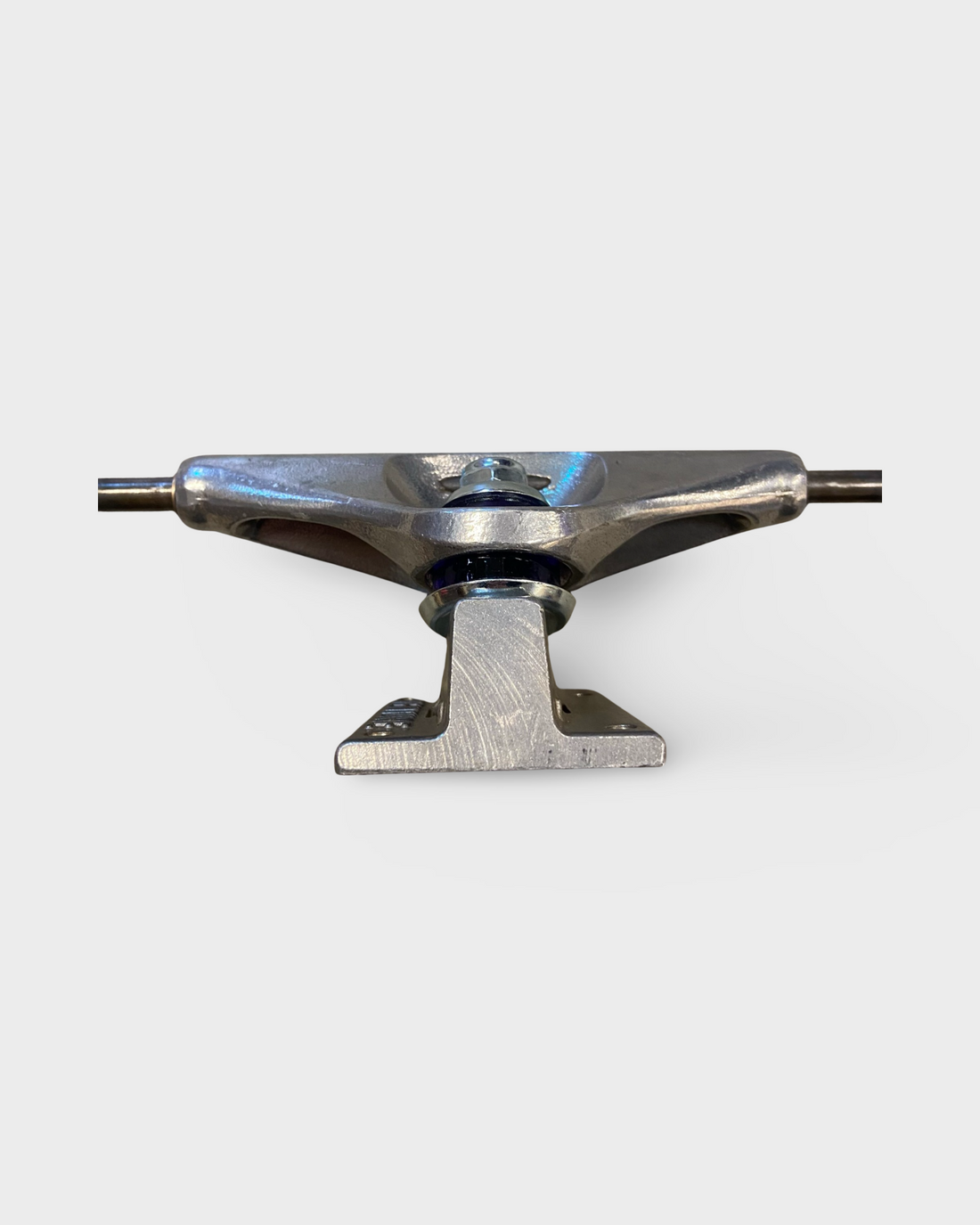 Venture Hi Trucks All Polished 5.6 - Krudco. Skateshop