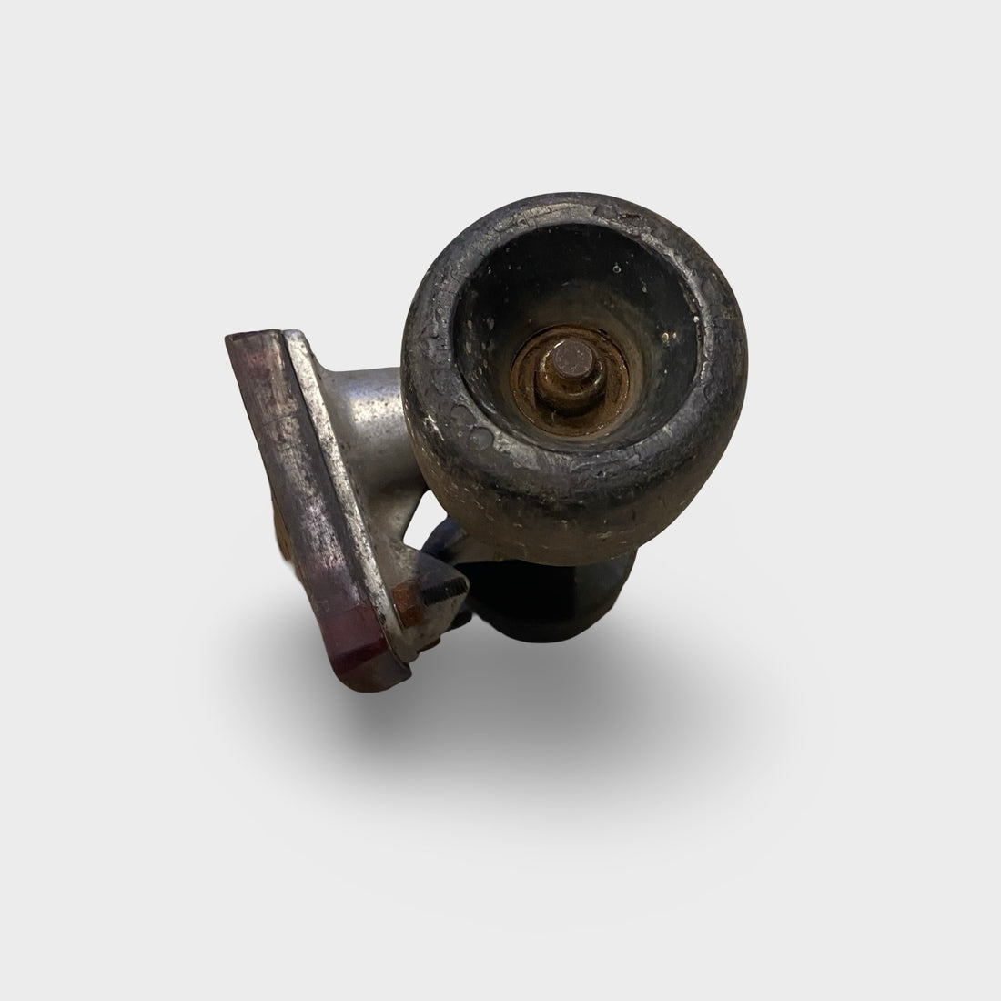 Alva 1977/78 Vintage Complete Skateboard Tracker Trucks