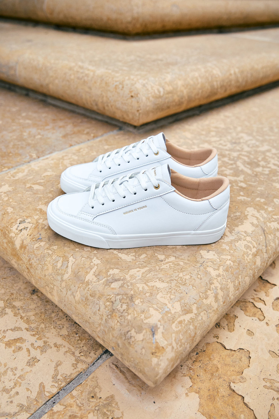 DMC-1 Pure White - Krudco. Skateshop