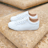 DMC-1 Pure White - Krudco. Skateshop
