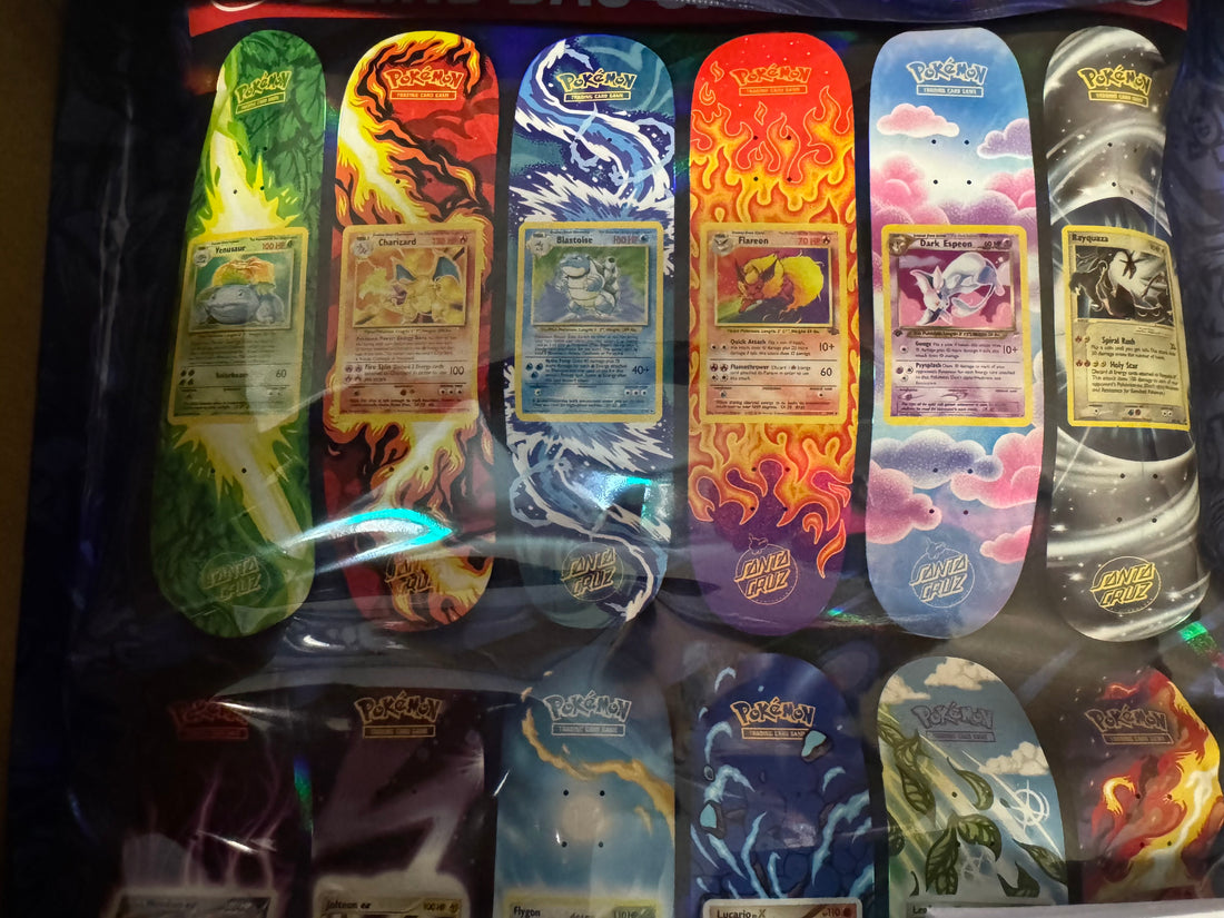Pokémon TCG Blind Bag Santa Cruz Deck