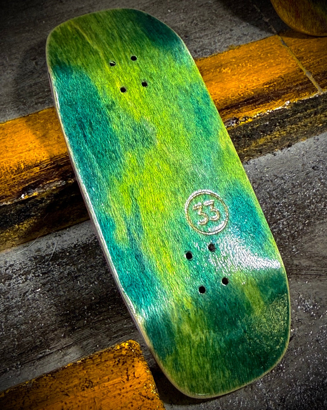 The Deck - Scoops Shape - Krudco. Skateshop