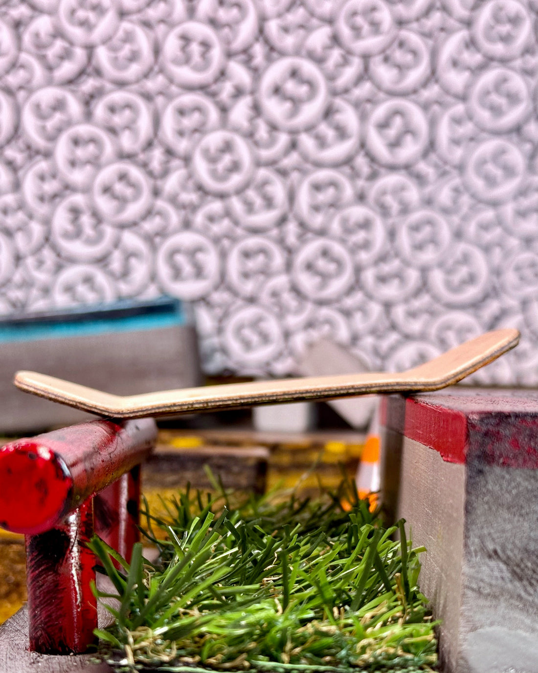 The Deck - Mold Four (M4) - Krudco. Skateshop