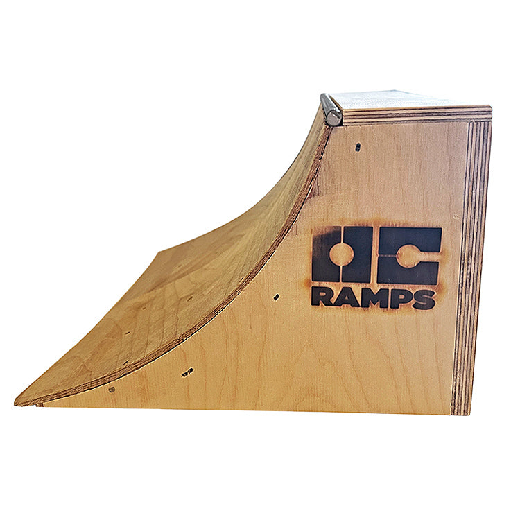 Fingerboard Quarter Pipe - Krudco. Skateshop